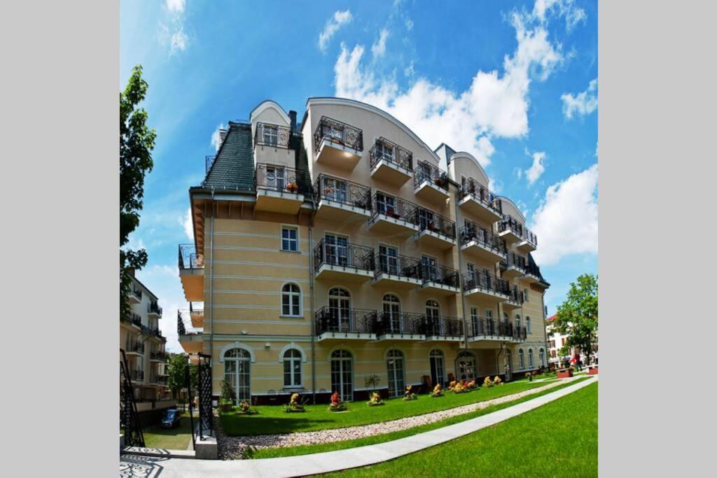 Trzy Korony Apartment Swinoujscie Exterior photo
